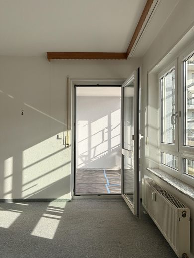 Wohnzimmer Balkonzugang