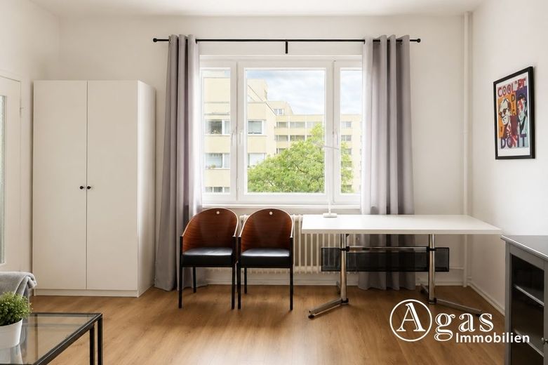 Kompakt, gepflegt, bezugsfrei! 1-Zimmer-Wohnung in Berlin-Wilmersdorf – Wohnbereich