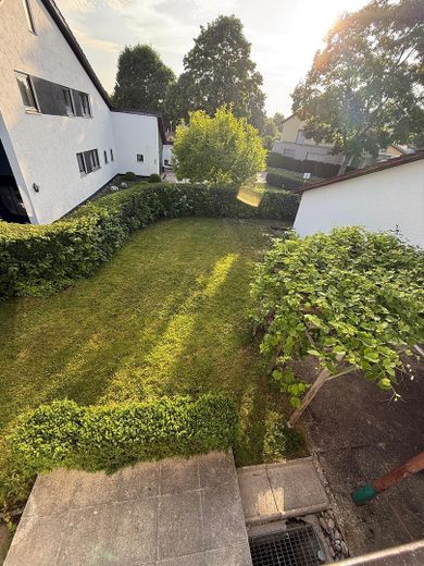 Garten (hinten)