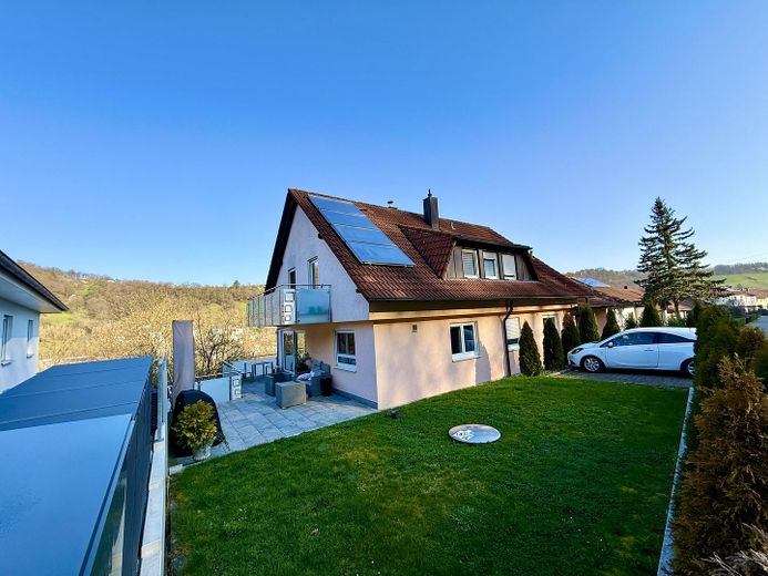 Nachhaltig Wohnen & Sparen: Haus mit ELW (Zins-Joker), High-End Technik 2022 & 1300m² Grund – Foto 12