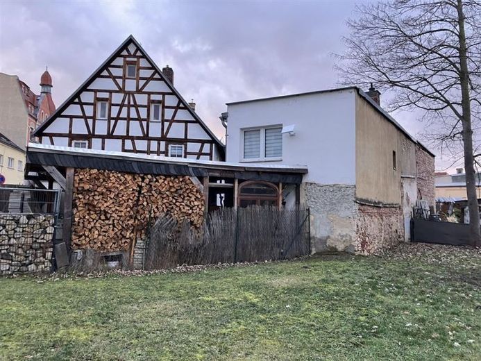 Vermietetes Einfamilienhaus in städtischer Lage! – Foto 1