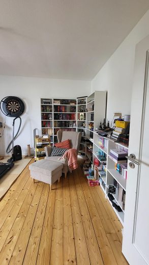 helle 4-Zimmer-Wohnung Nähe Ostpark – Arbeitszimmer