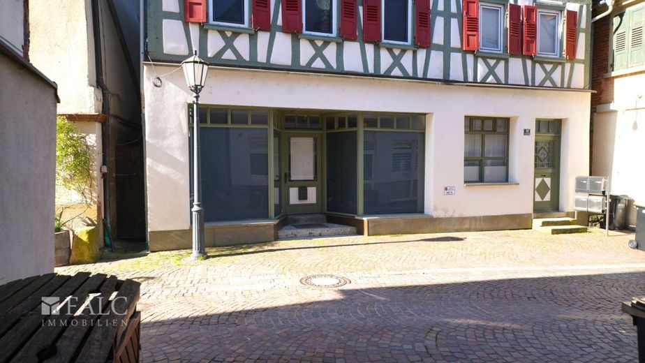 Wohnen und Gewerbe mitten in der City - FALC Immobilien Heilbronn – Eingang Gewerbeeinheit