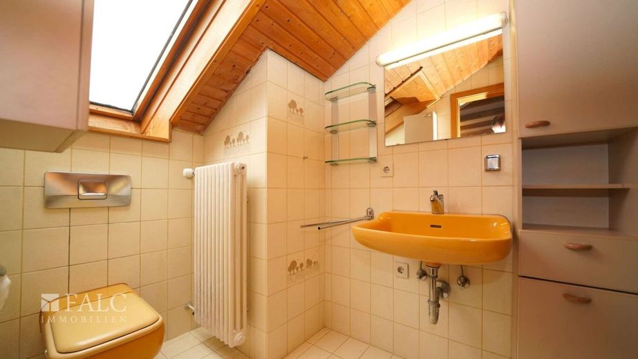 Investoren aufgepasst! Hohes Wertsteigerungspotenzial - FALC Immobilien Heilbronn – Wasser marsch (Dachgeschoss)