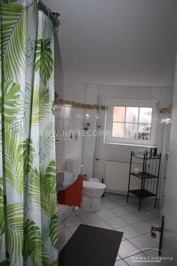 Grande casa, arredata, 6 camere, adatta fino a 8 persone. – f1481e562e23aa379023fa47071a8e7bc627628d.jpg