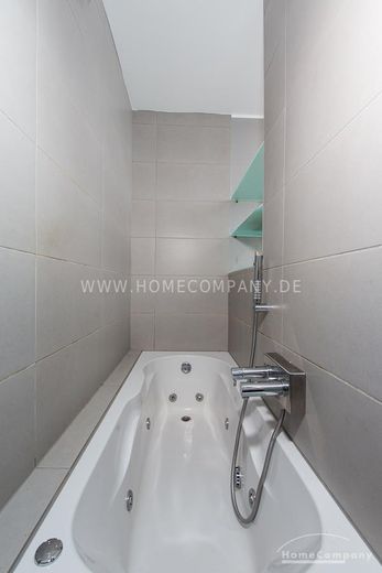 Ostend 8064742 –
Stilvolle Wohnung mit Blick auf den Main – e26d634011a376e9043464164cdd7a1185555c8b.jpg