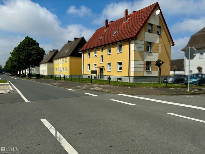 Straßenansicht