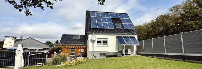 Fröndenberg-Hohenheide: Altbau, aber nicht vom alten Eisen - Energetisch und technisch im TOP Zustand!