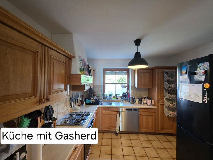 ruhiges 4-Zimmer-Reihenhaus mit Wintergarten, Kachelofen und EBK in Deggendorf – Foto 20