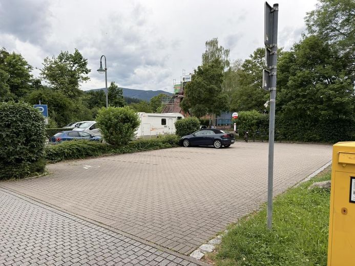 kostenlose Kundenparkplätze 2h