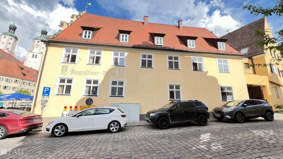 Das Haus seitlich