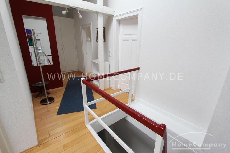 Meblowane 2,5-pokojowe mieszkanie na poddaszu w Bonn Südstadt! – 98c5167d8988b1ed5201a3c33f8b86d1b5c78284.jpg
