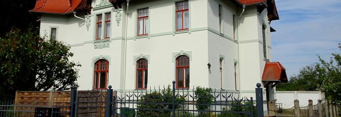 Modernisierte Jugendstilvilla – Ansicht von Osten