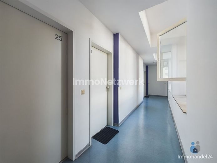***ideale ETW im Studentenwohnheim direkt am Blücherplatz***Denkmal – Zugang Wohnung