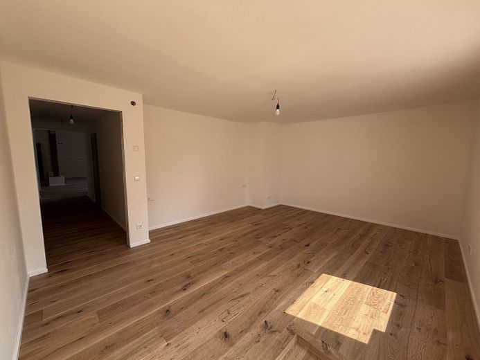 Exklusive Erdgeschoss-Loftwohnung im Denkmal | Erstbezug nach hochwertigem und nachhaltigem Umbau – Hauptschlafzimmer