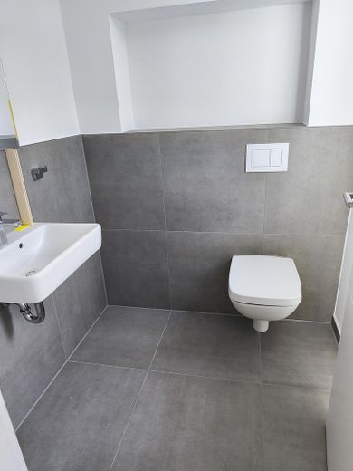 Moderne Neubau-Doppelhaushälfte – Foto 10