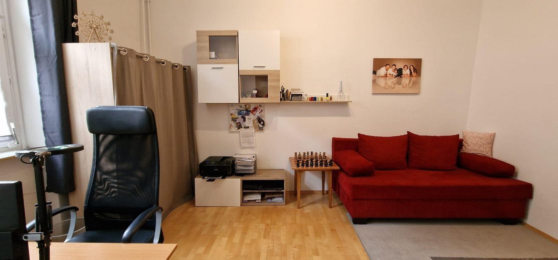 Schlafzimmer mit Schranksystem