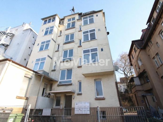 Charmante 3-Zimmer-Altbauwohnung in zentraler Lage von Bad-Cannstatt – Foto 1