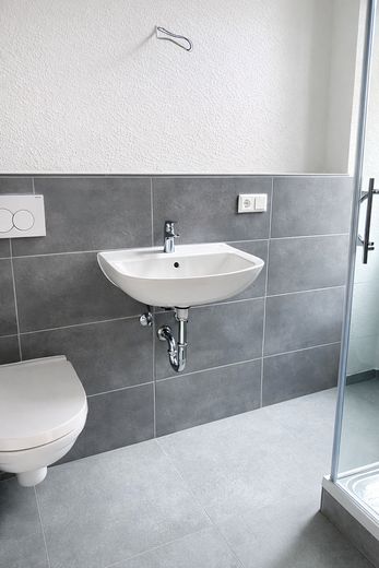 Badezimmer Ansicht 1