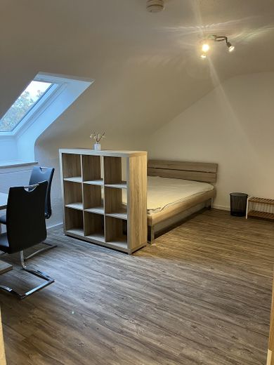 Möbliertes Wohnzimmer