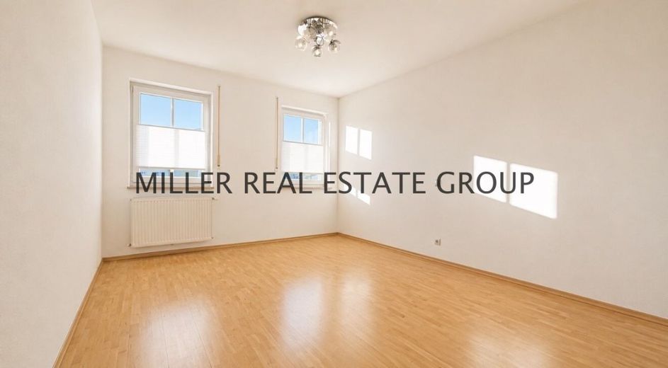 Lichtdurchflutete 2-Zimmer-Wohnung in Manching - großzügig geschnitten, gepflegt und mit Einbauküche! – Schlafzimmer