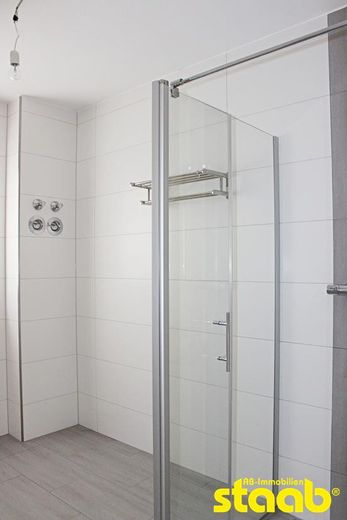 Dammer Carre'de ışık alan kat mülkiyetli daire – Dusche