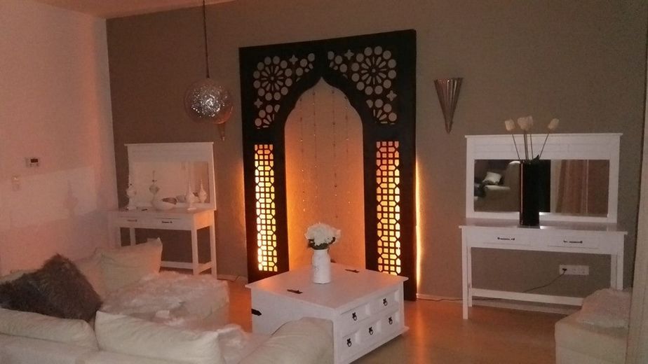 Schöne 2 Zimmer Altbauwohnung voll möbliert – Foto 4