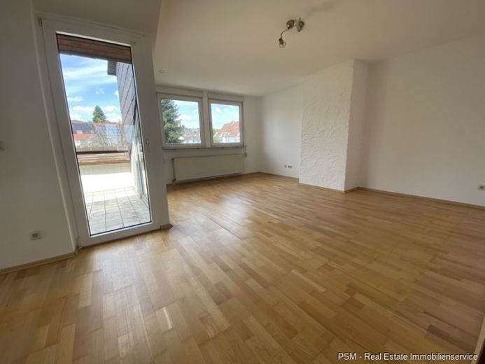 3-Zimmer-Wohnungen mit schönem Schnitt, Loggia und einem eigenen 63 m² großen Garten. – Foto 1