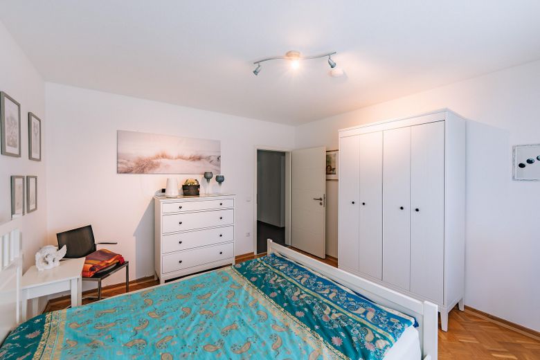 Schlafzimmer EG Tür