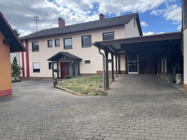 Anwesen mit Einfamilienhaus inkl. ELW & zweitem Wohnhaus, Garagen, Carport, Scheune & Werkstatt – Foto 16