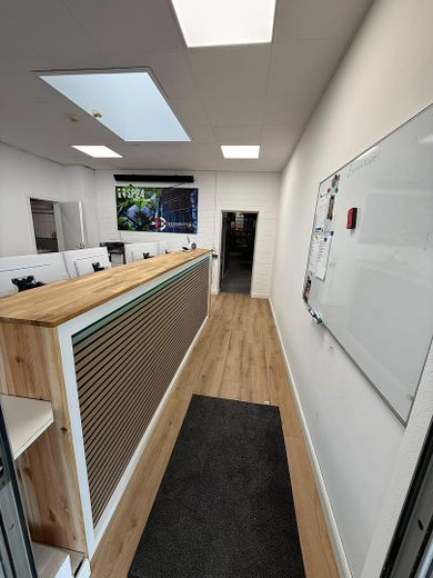 Provisionsfrei: 780 m2 Lagerfläche Delmenhorst, ab 3,50 pro QM – Büro