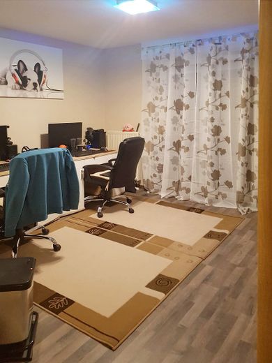 Gast / Homeoffice zur Terrasse