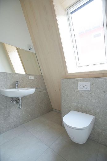 Microhome I - 2. OG Bad