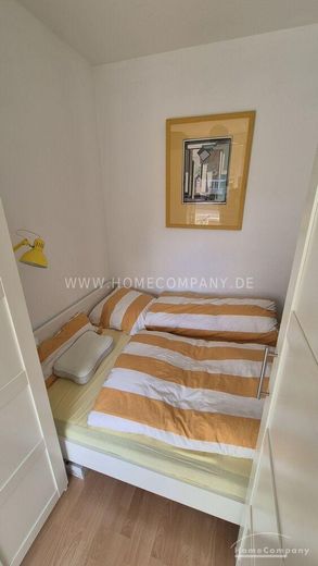 Schöne, gemütliche 2 Zi.-Wohnung, möbliert, mit Balkon Richtung Westen. – 85f01f67ec9f0a56d577bc66c0146e3799b81cb7.jpg
