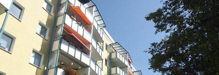 idéale pour une jeune famille... appartement de 4 pièces avec balcon et cuisine intégrée
