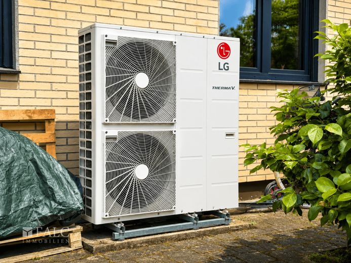 Modernisiertes Wohnhaus mit Einliegerwohnung, Smart Home, PV-Anlage und Feldrandlage – Wärmepumpe
