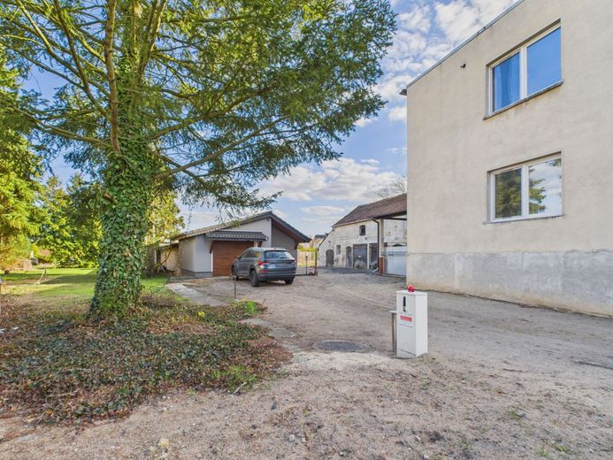 Wohnen und Leben in Zossen – Hof