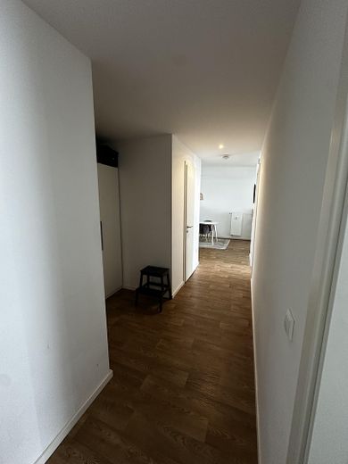 Güzel, aydınlık, mobilyalı kısmi kiralama ile 18 ay süreli ara kiralama – Foto 6