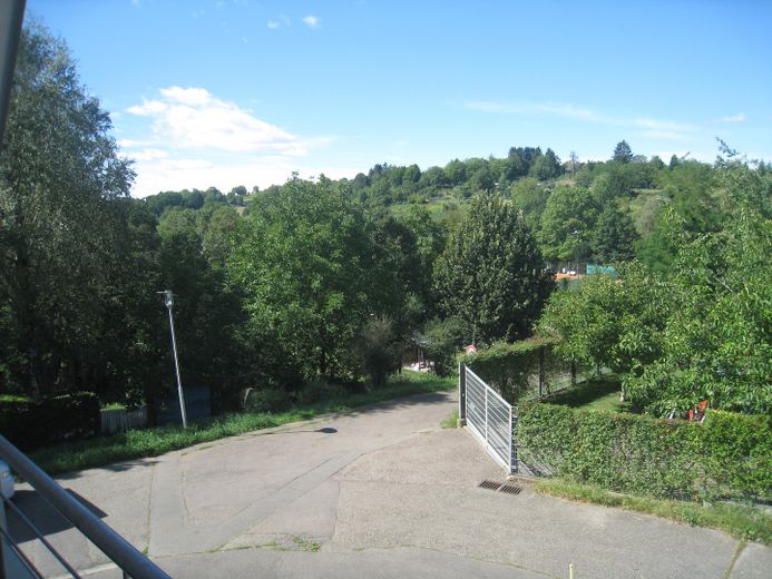 Unverbaubarer Blick ins Grüne.