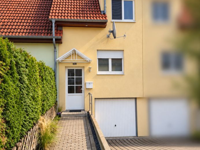 Markranstädt: Familienfreundliches Zuhause mit Garten und Nähe zum Kulkwitzer See – Photo 1