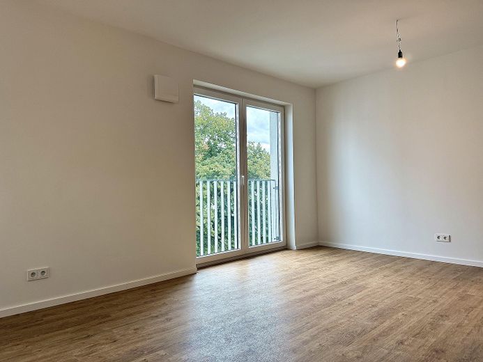 Moderne Wohnung mit Balkon in Berlin Friedenau – Foto 2