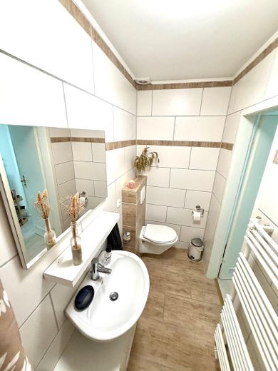 Großzügige 4-Zimmer-Maisonettewohnung – Bad unten
