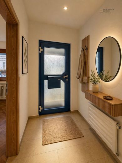 Haus im Haus- 6,5 Zimmer Wohnung in zentraler Lage – ChatGPT Image 24. Apr. 2026, 13_33_04