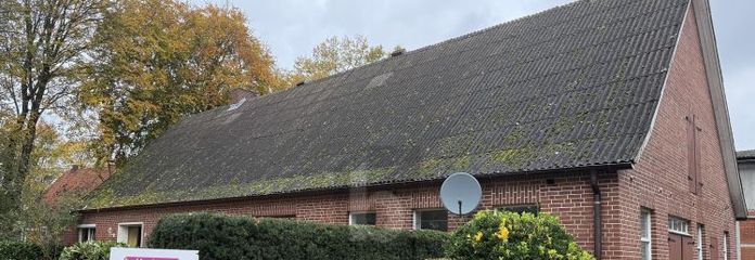 BAUGRUNDSTÜCK 3.910 M² MIT ALTBESTAND