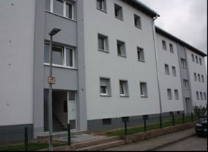 Gepflegte 4-Zimmer-Wohnung mit Balkon, Garage und umfangreicher Sanierung in Gunzenhausen