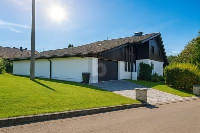 IDYLLISCHES TRAUMHAUS IN RUHIGER LAGE – 1763994877_656196.jpg
