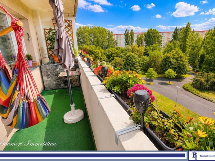 Attraktive Eigentumswohnung mit Balkon, Aufzug und neuer Einbauküche – Foto 1