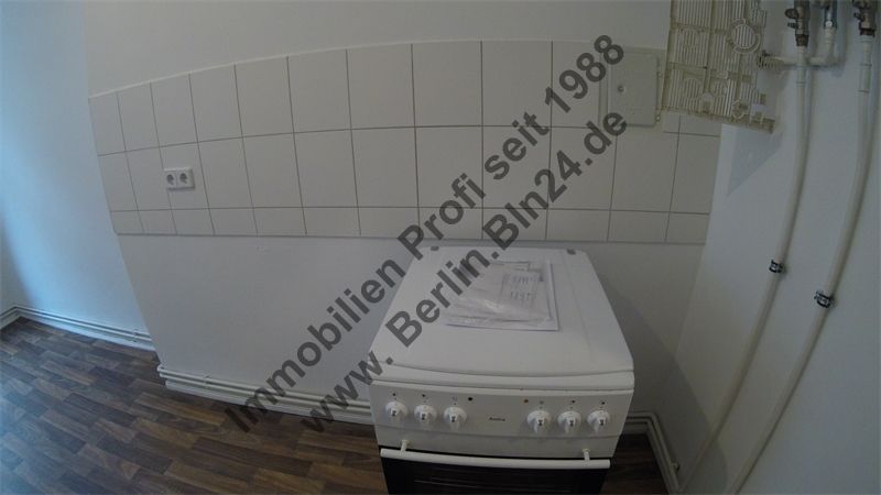 Mietwohnung - ZweitBezug nach Sanierung + Dielen OstBalkon – G0010078