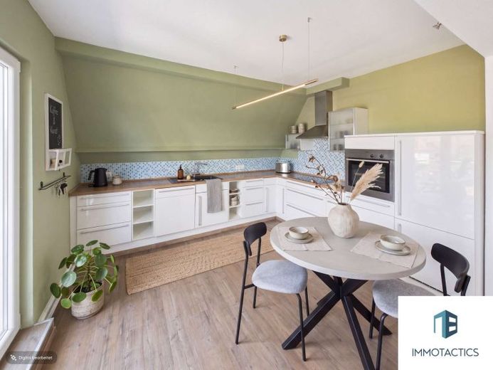 Vivir con el carácter de una construcción antigua: 119 m², balcón y chimenea en una zona tranquila de Bad Kreuznach – Foto 1