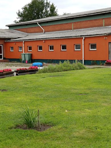 kleine Halle außen